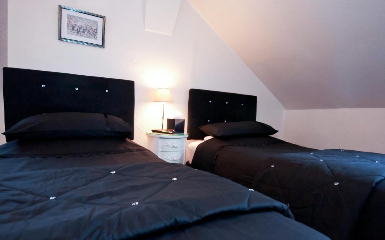 Hedley Villa Guest House Leamington Spa Esterno foto